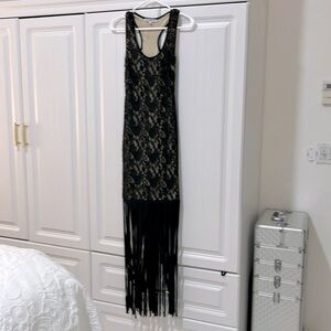 •  Perfect for parties, festivals, date nights, concerts, or special events